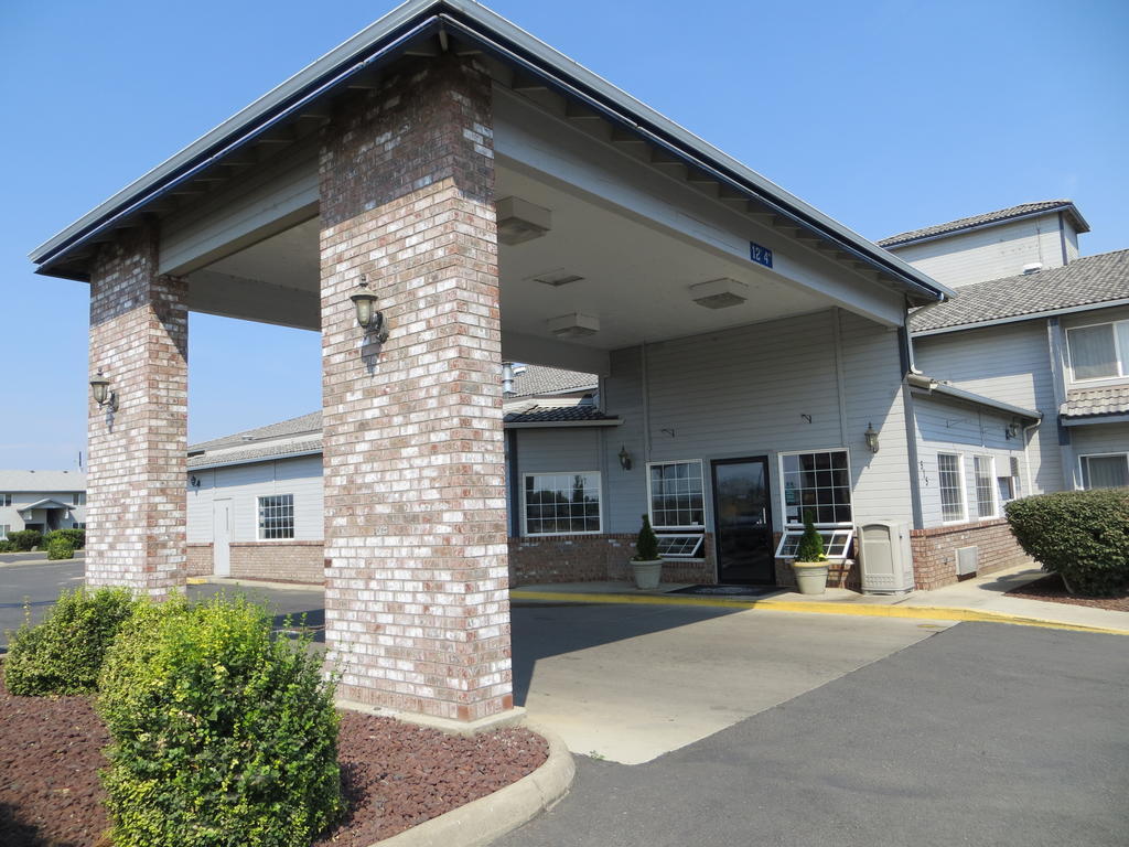 Toppenish Inn And Suites Exterior foto